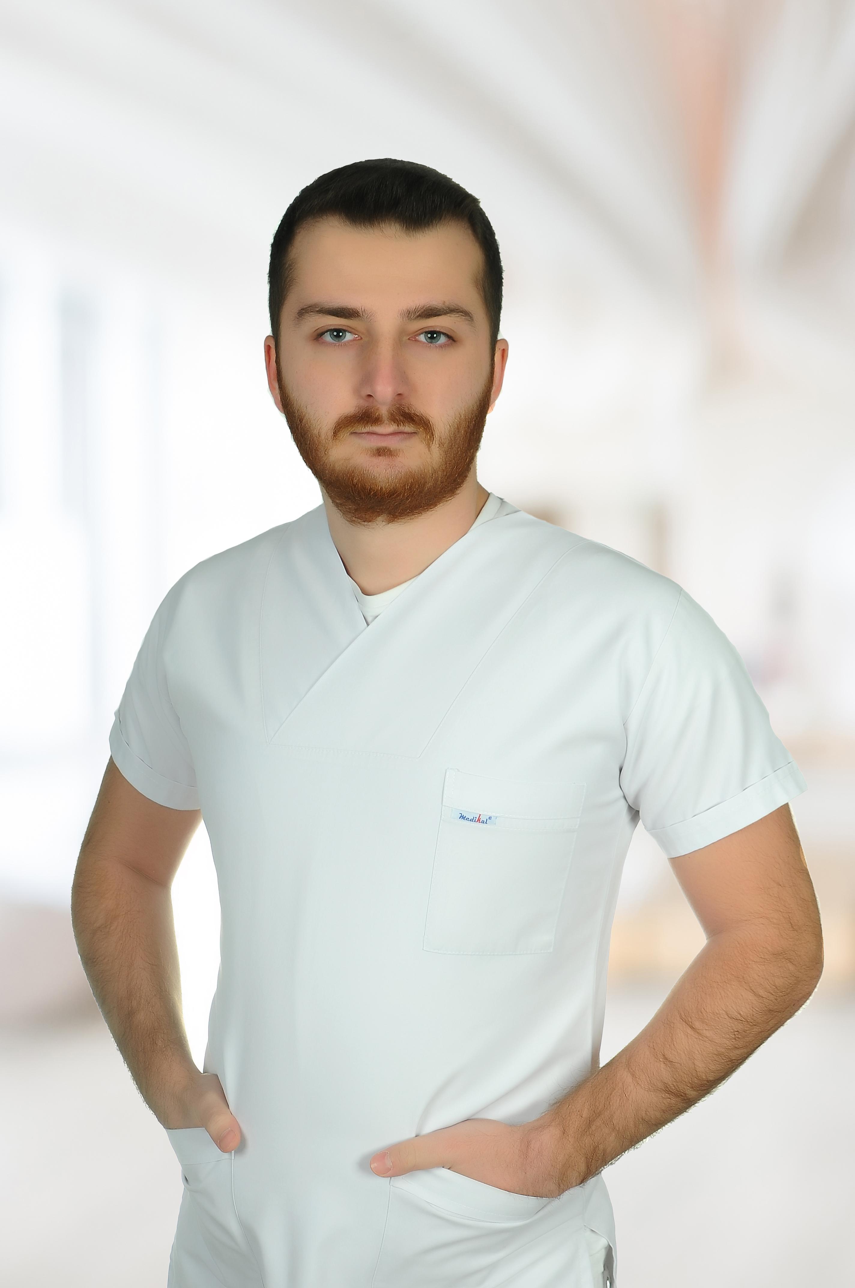 Alaz Akar