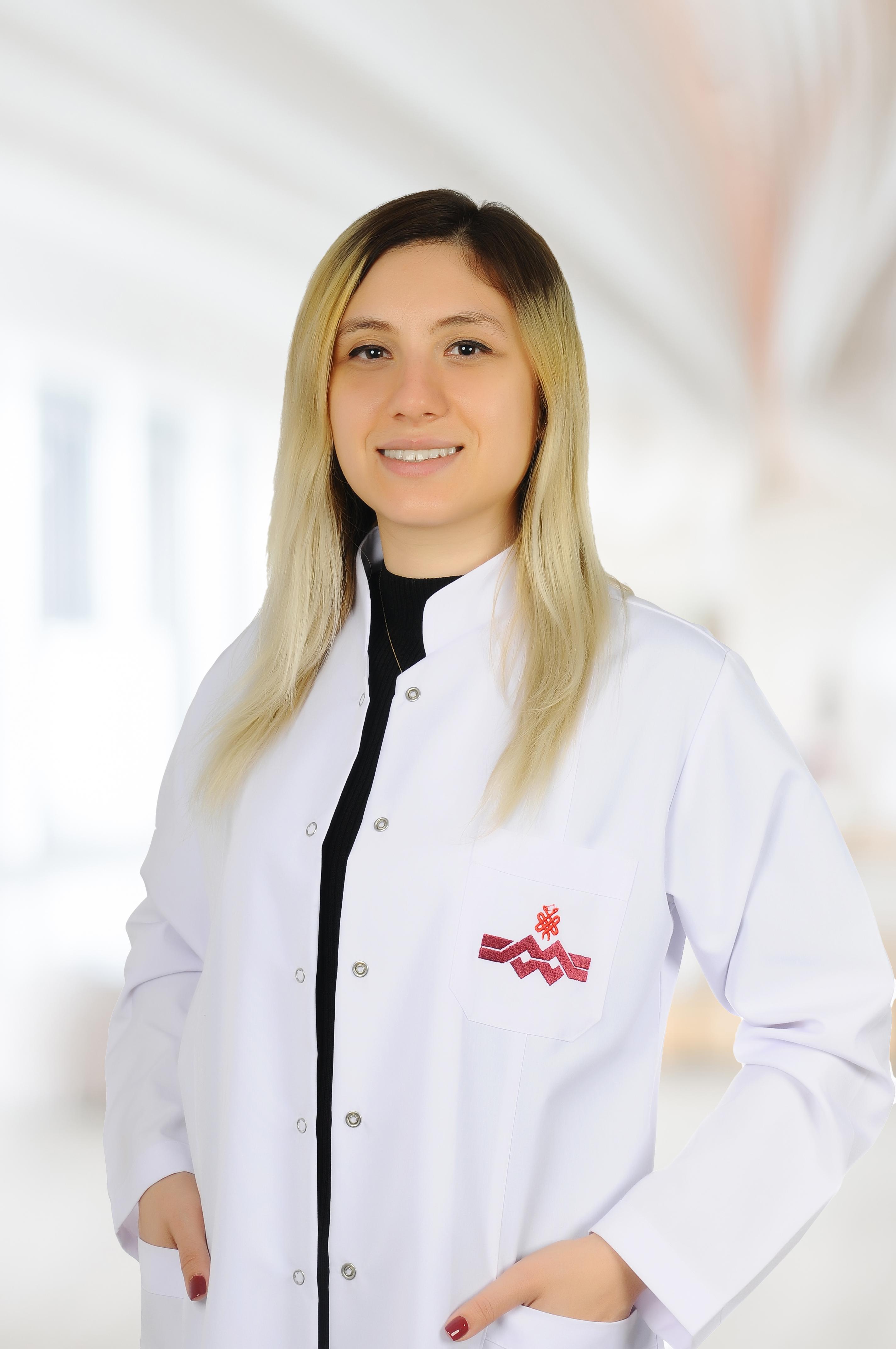 Ebru Tokgöz